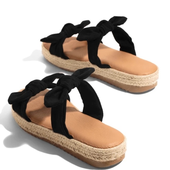 Leslie Bow 🖤 Black - Picture 4 of 5